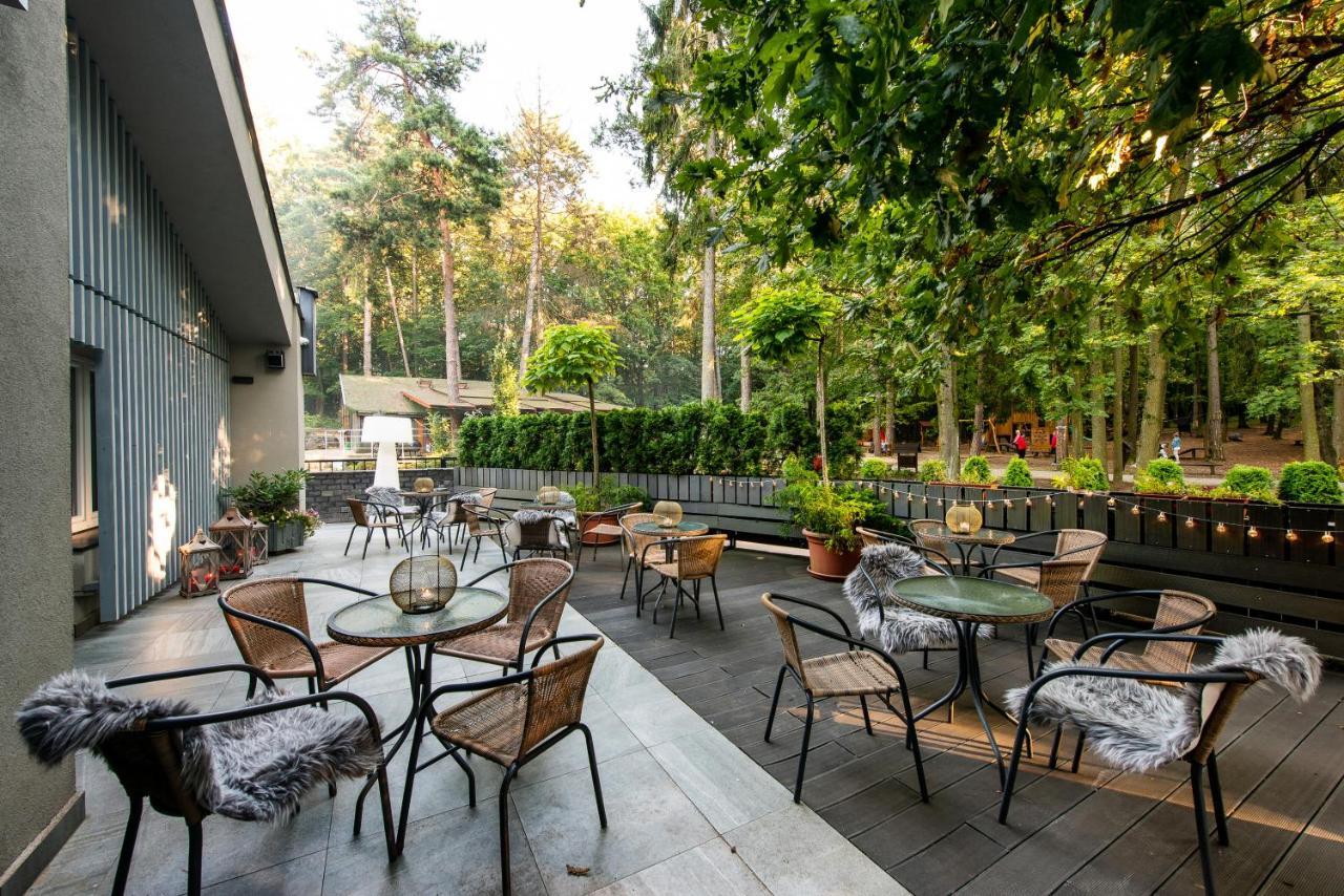 Hotel Veverica Тренчин Экстерьер фото